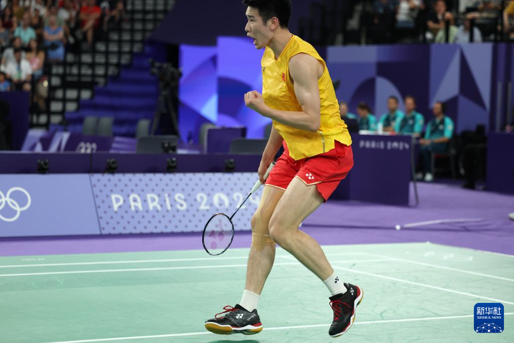 世人瞩目的 世人瞩目的