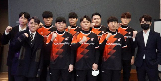 杯队长一职 杯队长一职